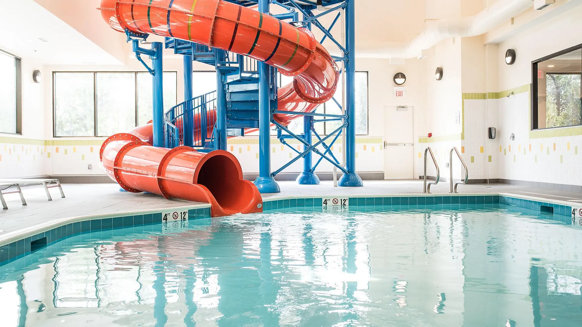 Fairfield Inn & Suites By Marriott Edmonton North Hotel