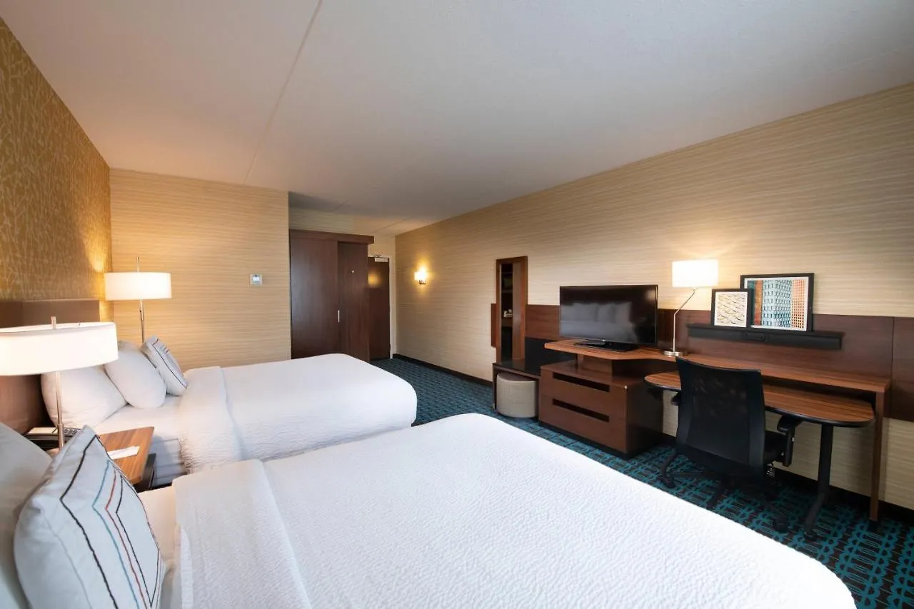 Fairfield Inn & Suites By Marriott Edmonton North 3*,  Canada