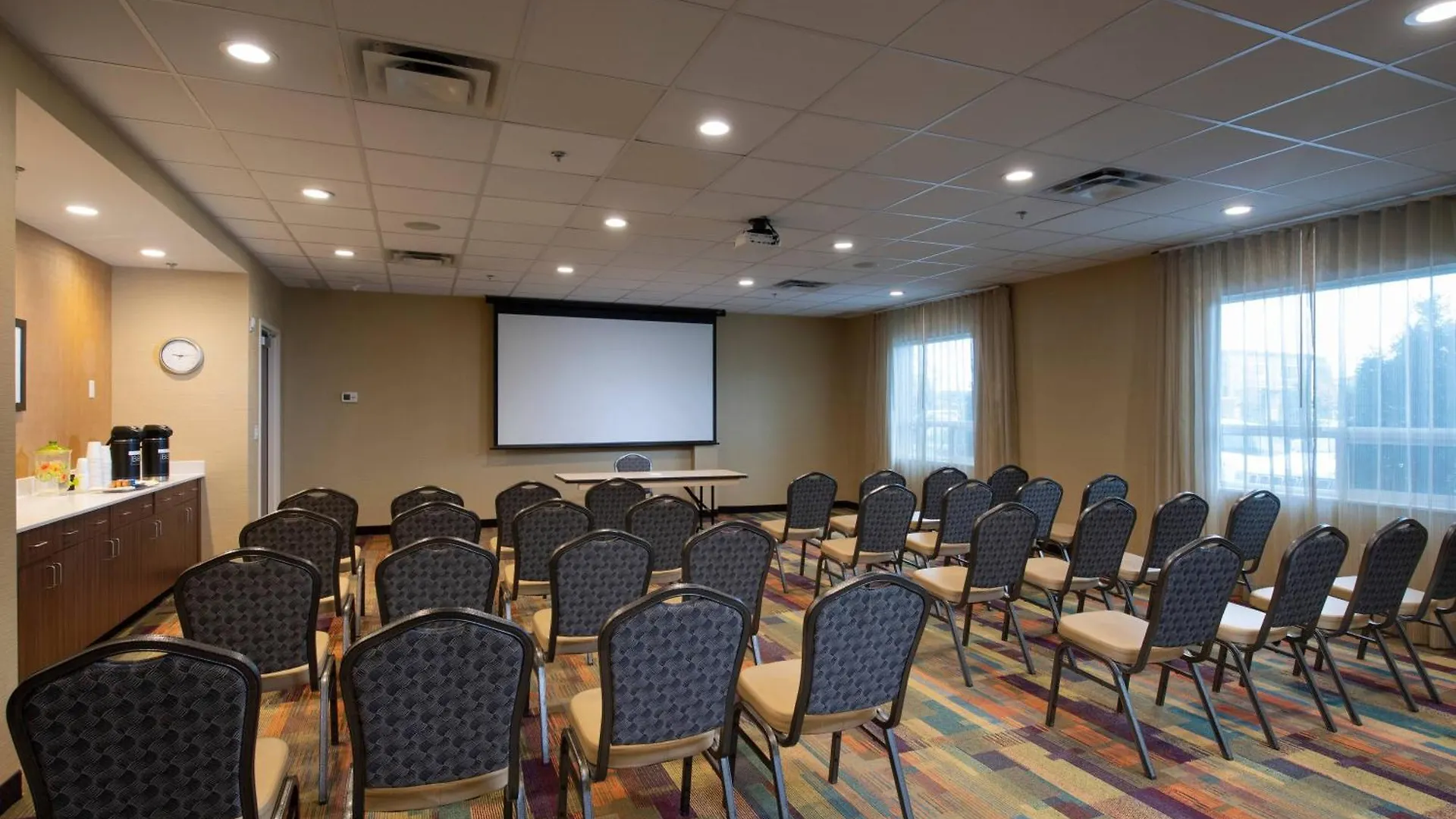 Fairfield Inn & Suites By Marriott Edmonton North Hotel