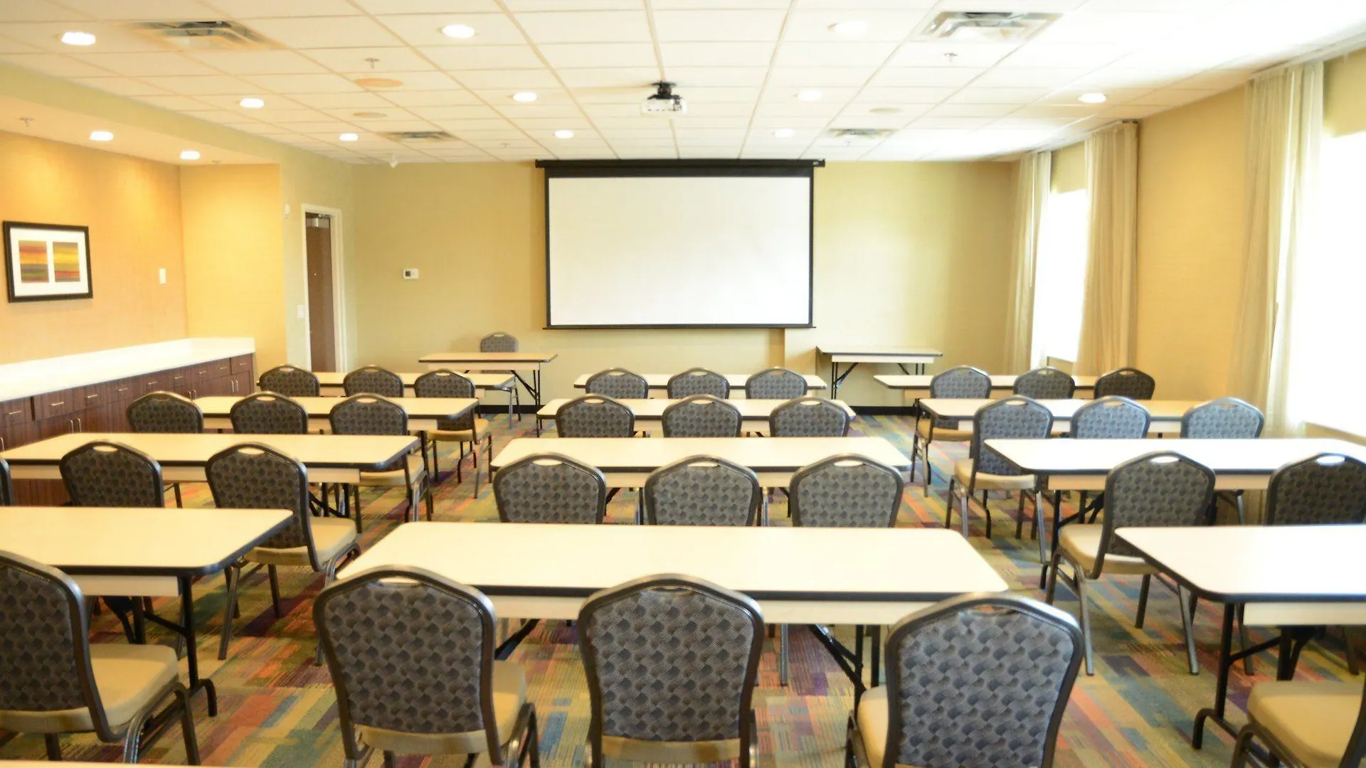 Fairfield Inn & Suites By Marriott Edmonton North Hotel