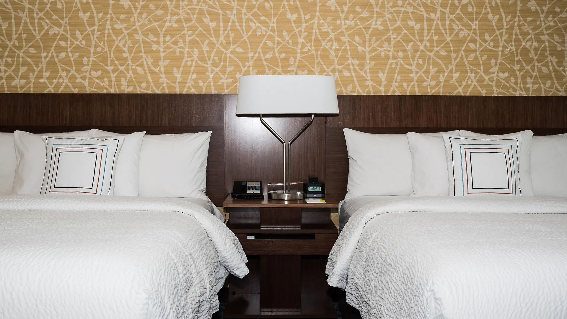 Fairfield Inn & Suites By Marriott Edmonton North Hotel