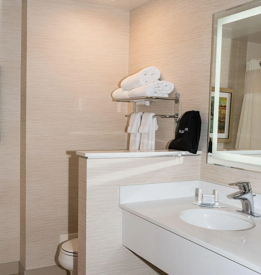 Fairfield Inn & Suites By Marriott Edmonton North